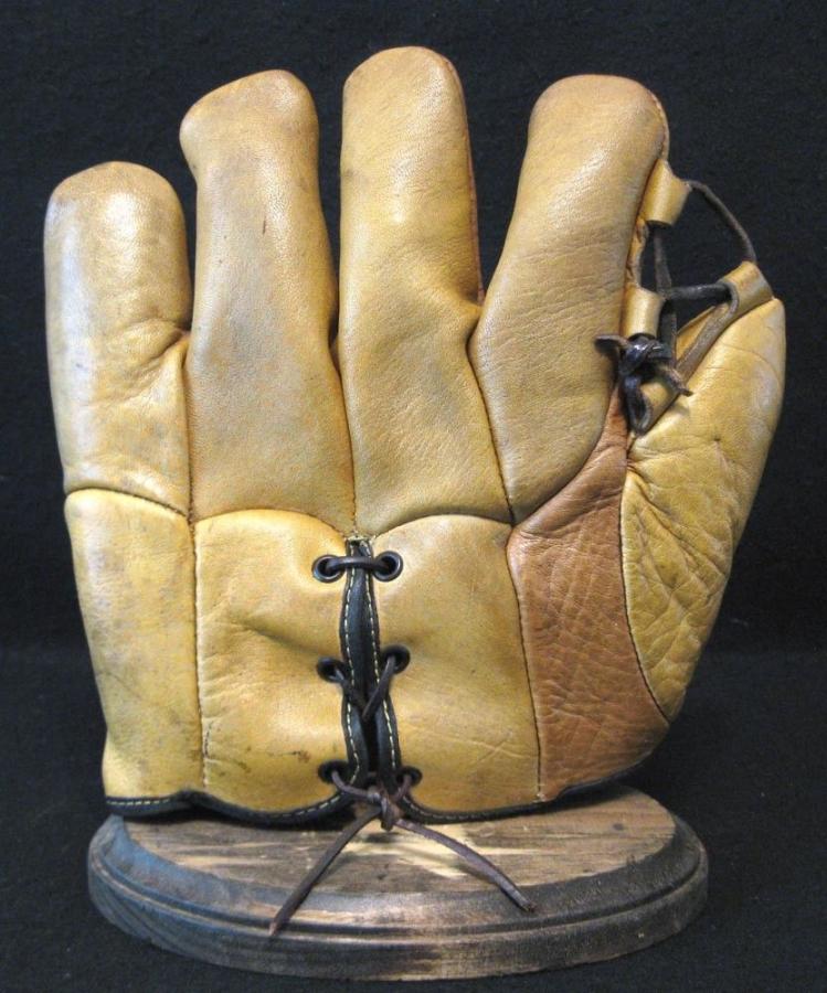 Pennant Double Tunnel Loop Back Pennant Baseball Glove Collector