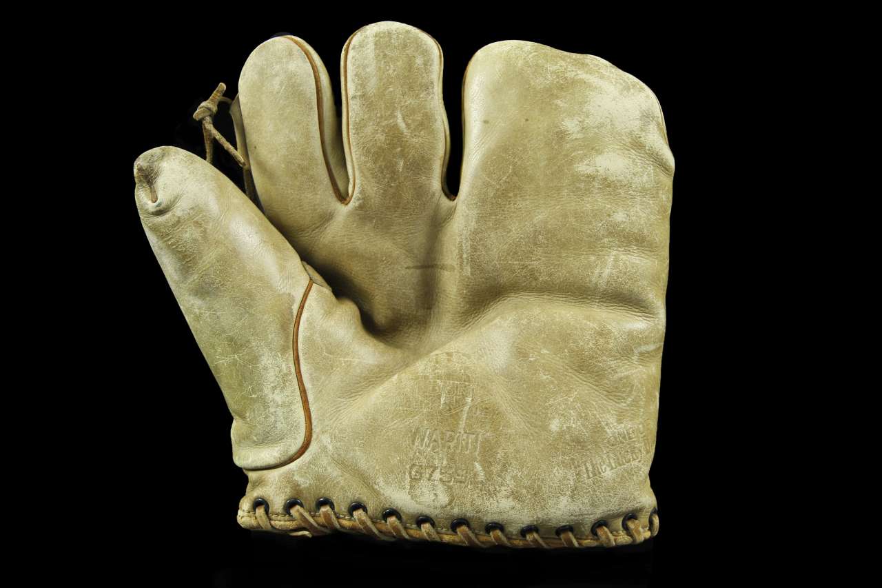 Pre War 3 Fingers (2) Baseball Glove Collector Gallery Baseball