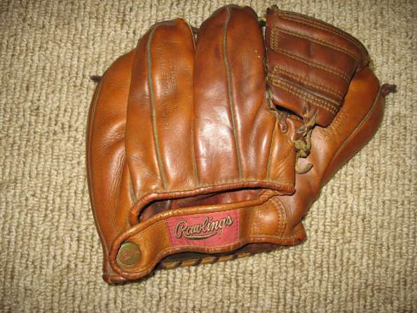 Stan Musial Rawlings PMM Back