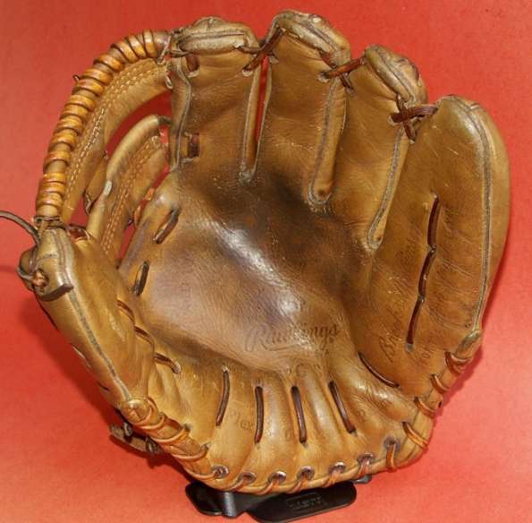 Brooks Robinson XPG3 Heart of the Hide Front Rawlings Baseball
