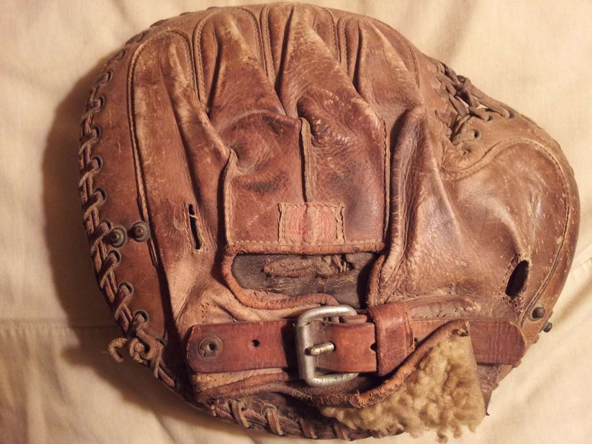 Rawlings Buckle Back Catchers Mitt Back Catchers Mitts Rawlings
