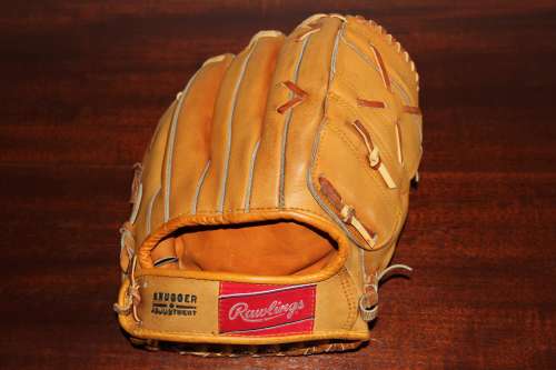 Eddie Mathews Rawlings EM Heart of the Hide Back