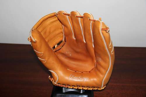 Harvey Haddix Rawlings HH The Kitten Front