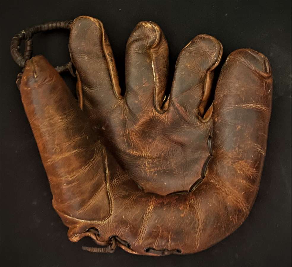Red Rolfe Rawlings RR Front Rawlings Baseball Glove Collector
