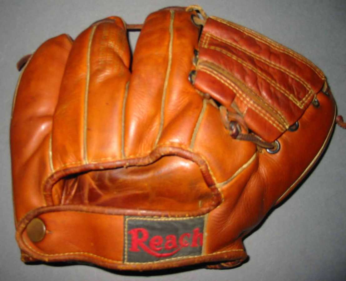 Reach 3 Finger Back Reach Baseball Glove Collector Gallery