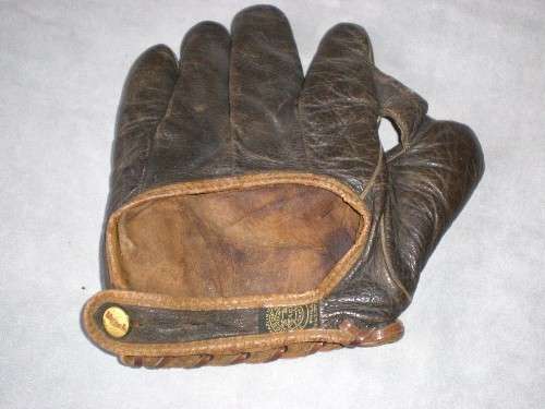 A.J. Reach Black 1 Inch Web Back