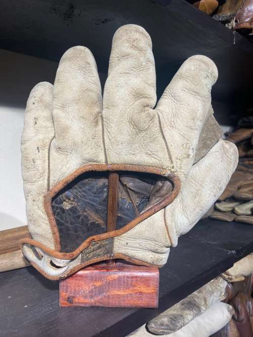 A.J. Reach Full Web White Back