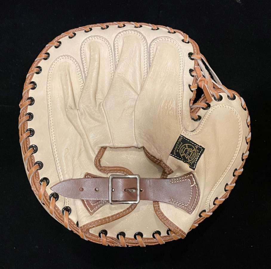 Reach BP Catchers Mitt Back Catchers Mitts Reach Baseball Glove
