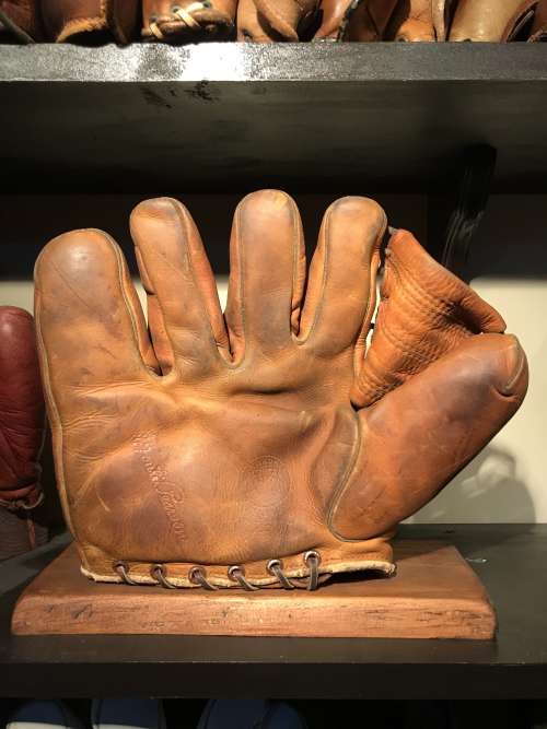 Monte Pearson Reach 250 Front