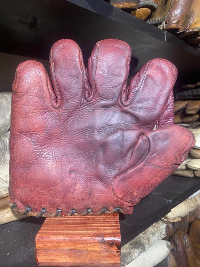 Reach Oxblood Red 1 Inch  Front Reach Baseball Glove Collector