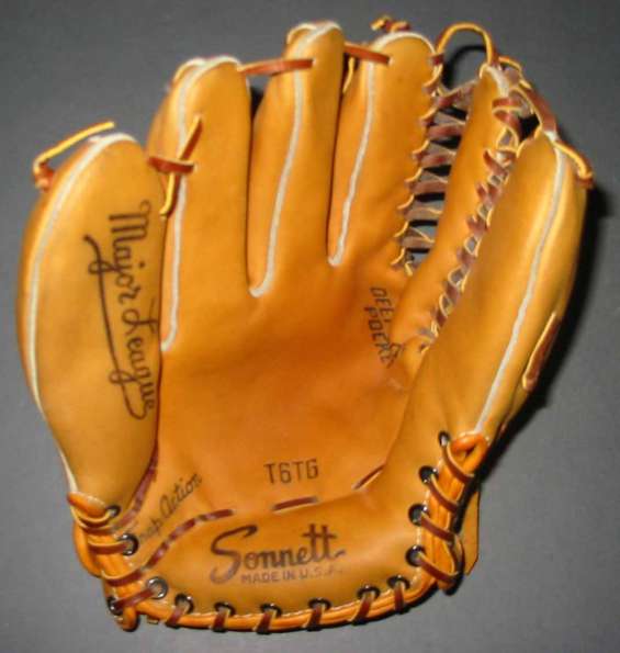 T6T6 Front Baseball Glove Collector Gallery Baseball Glove Collector