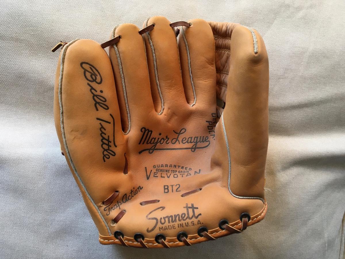 Bill Tuttle BT2 Front Baseball Glove Collector