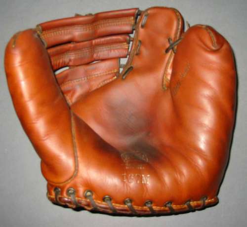 Spalding 167M Two Finger Front