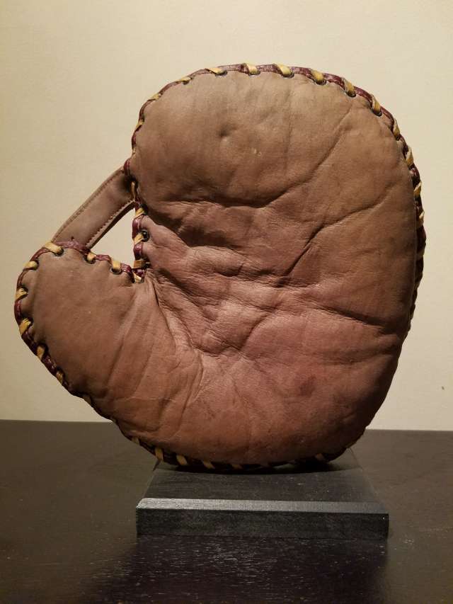 Spalding Basemitt Front