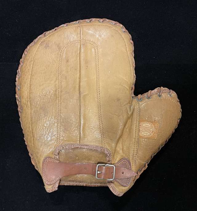 Spalding CX Basemitt Back