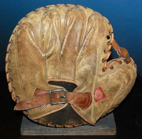 Spalding 6/0 Catchers Mitt Back