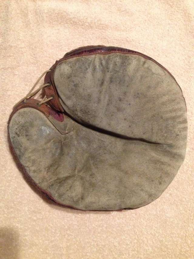 Spalding Lace Back Catchers Mitt Front