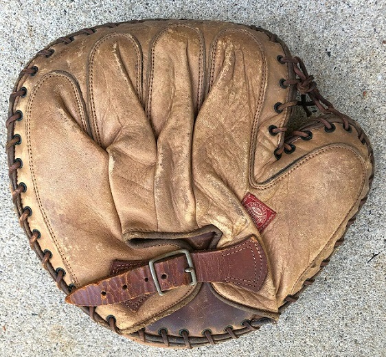 Spalding OA Inter City Catchers Mitt Back