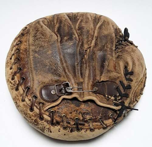 Spalding Rivet Palm Catchers Mitt Back