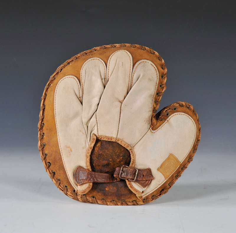 Spalding Two Tone Catchers Mitt Back Catchers Mitts Spalding