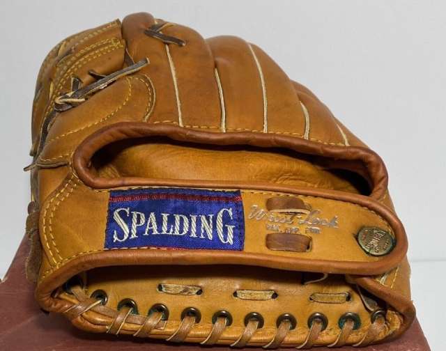 Davey Williams Spalding 1006 Back