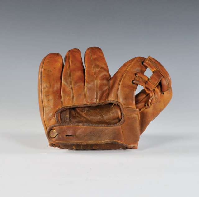 Frank Frisch Spalding Marvel 128 Back