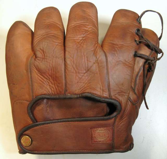 Robert Rolfe Spalding 212 Back