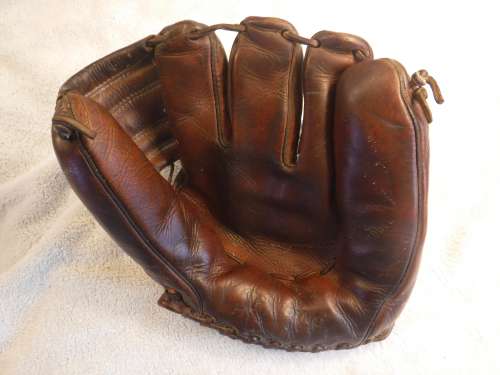 Sam Esposito Spalding 1045 Front