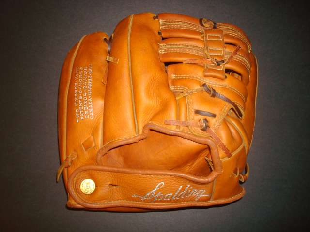 Spalding 167L Two Finger Back