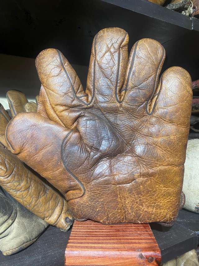 Spalding Full Web Brown Front