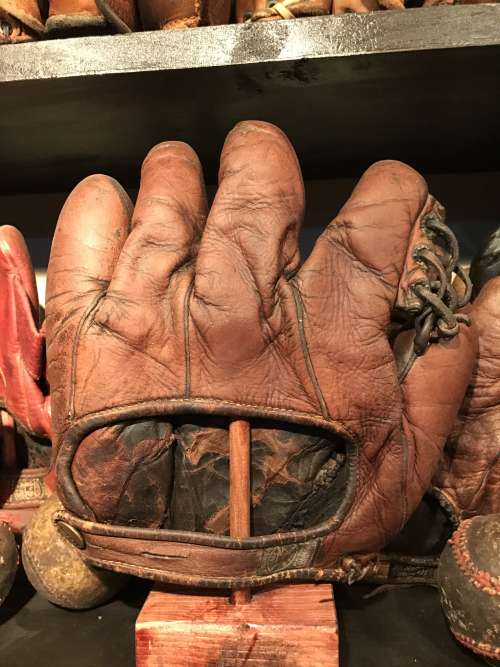 Spalding Knockout Grommet Web Back