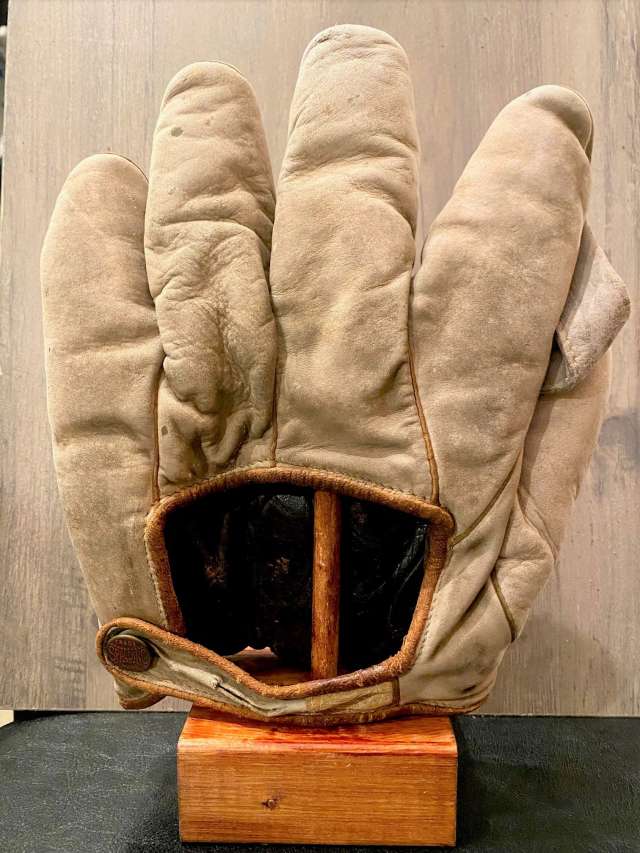 Spalding PXL 1 Inch Web Back