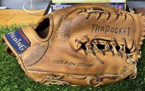 Whitey Ford Spalding 42-111 Personal Model Back