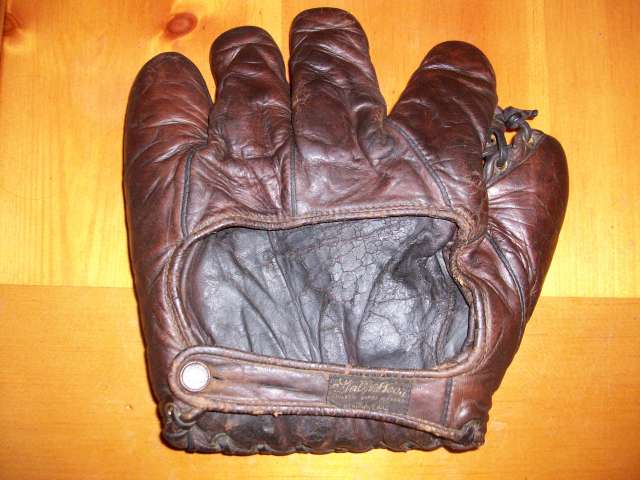 Grover Cleveland Alexander Stall & Dean 8043 Back