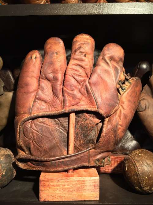 Grover Cleveland Alexander Stall & Dean Speed Model Back