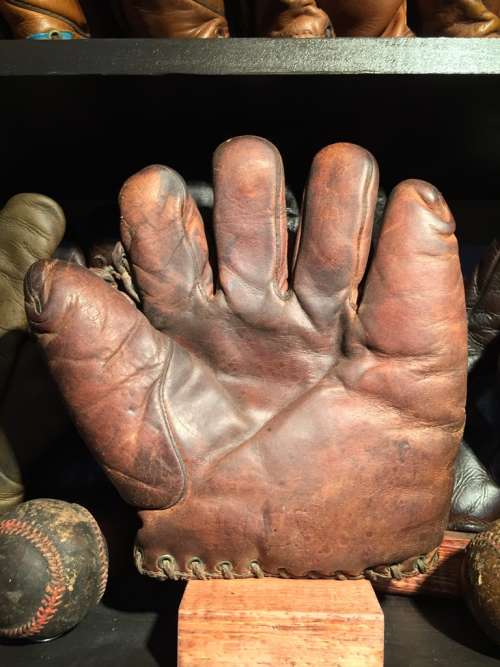 Grover Cleveland Alexander Stall & Dean Speed Model Front