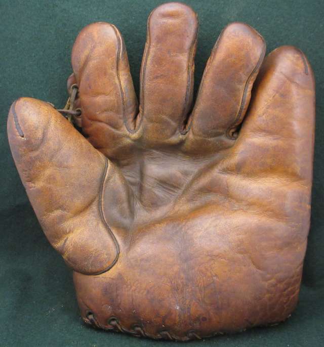 Grover Cleveland Alexander Stall & Dean Speed Model Front