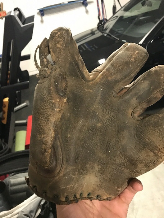 Hack Wilson Stall & Dean Front