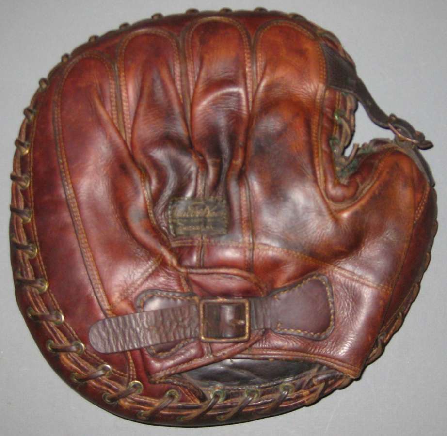 Stall & Dean Buckle  Catchers Mitt Back Stall & Dean Baseball Glove Collector Gallery