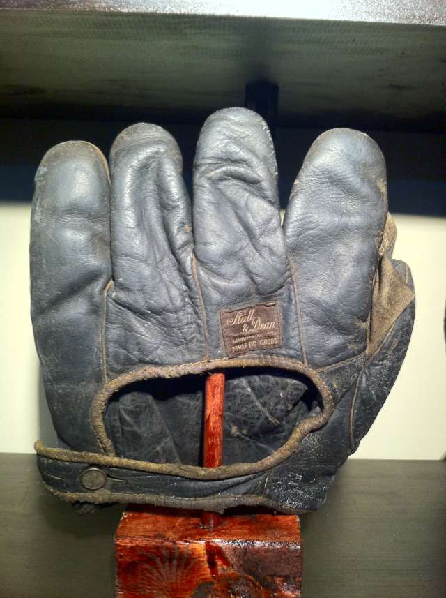 Stall & Dean Full Web Black Back