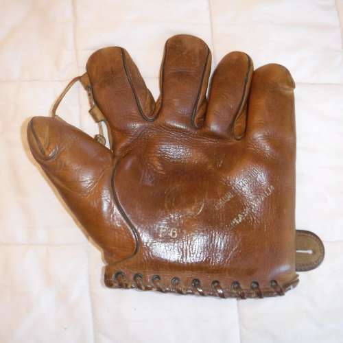 Chick Hafey Trojan F615 Front