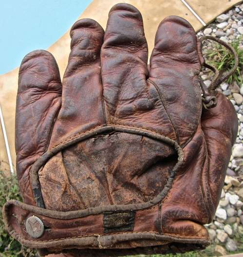 Walter Johnson Jr. D&M G30 Back