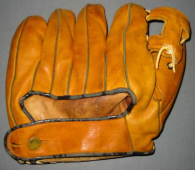 Ival Goodman Wilson 644 Back