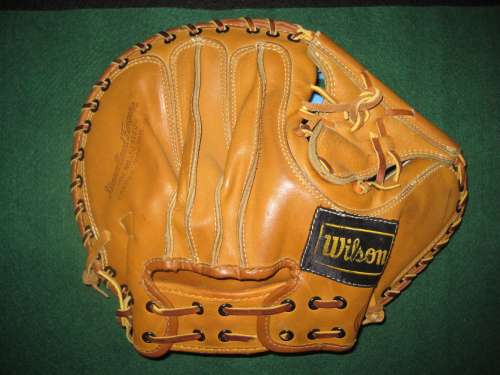 Bob Red Wilson Wilson A2560 Back