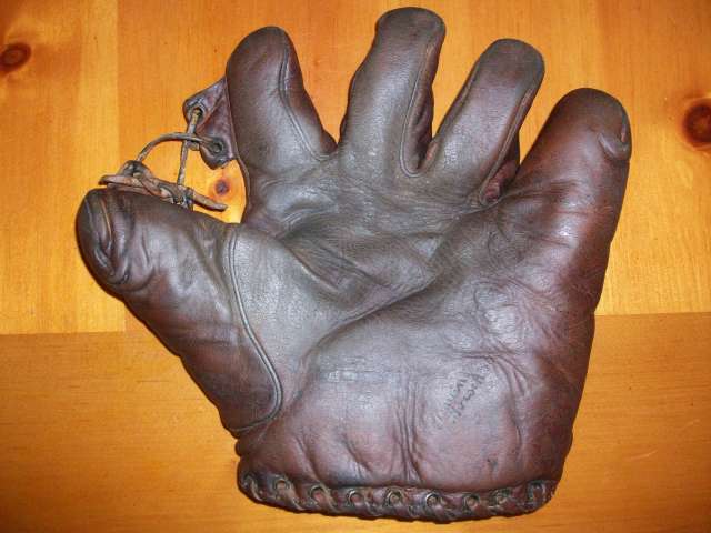 Dave Robertson Thomas E. Wilson 651 Front