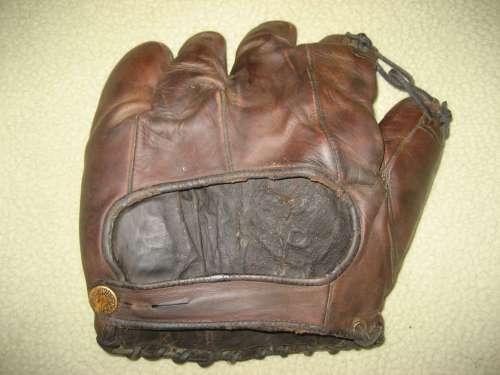 Leon Goose Goslin Wilson 642 Back