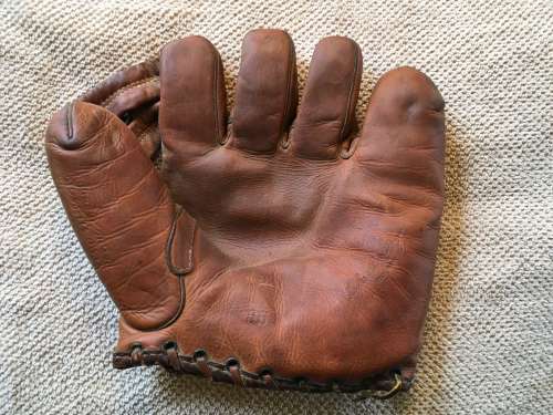 Luke Appling Wilson 654 Front