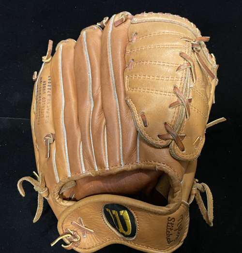 Nelson Fox Wilson A2020 Personal Model Back