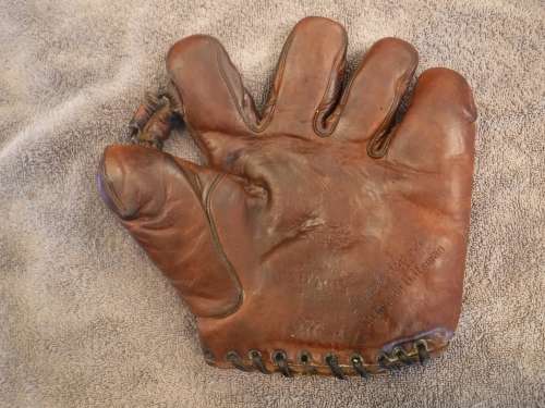 Rajah Hornsby Wilson Western 970 Front