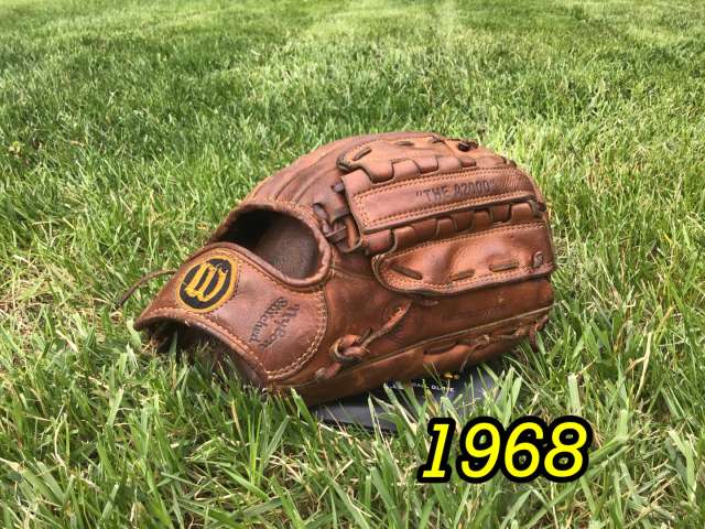 1968 Wilson A2000 Back